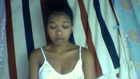 Snapshot of brucah9794 chatting on February 12, 6:58 pm brucah9794 online show from February 12, 6:58 pm