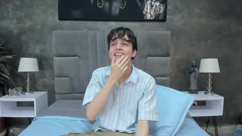 Bruce Hans online show from December 14, 11:48 am