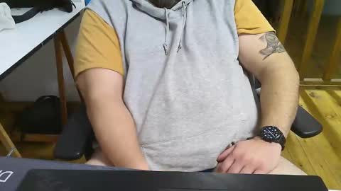 Snapshot of bruce_wayne34 chatting on December 30, 6:05 pm Bruce Wayne online show from December 30, 6:05 pm