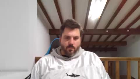 Snapshot of bruce_wayne34 chatting on January 1, 6:47 am Bruce Wayne online show from January 1, 6:47 am