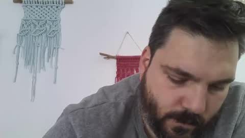 Snapshot of bruce_wayne34 chatting on February 3, 9:52 am Bruce Wayne online show from February 3, 9:52 am