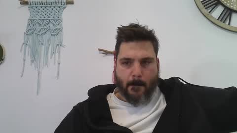 Snapshot of bruce_wayne34 chatting on February 4, 10:10 am Bruce Wayne online show from February 4, 10:10 am