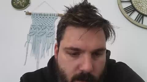 Snapshot of bruce_wayne34 chatting on February 18, 12:28 pm Bruce Wayne online show from February 18, 12:28 pm