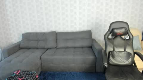 Bruce Wayne94 online show from March 3, 5:42 am