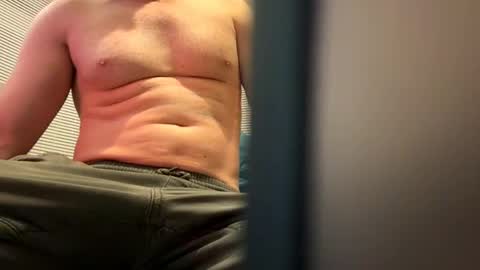 Snapshot of brucelogan80 chatting on July 20, 11:07 pm brucelogan80 online show from July 20, 11:07 pm