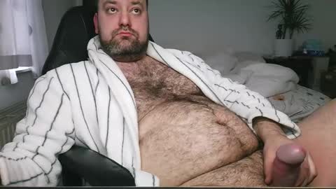 Bruce online show from April 3, 5:11 pm