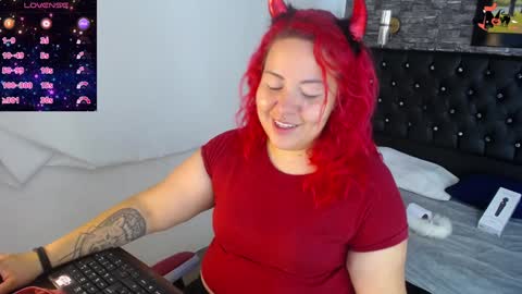 Bruja SCarlata online show from February 4, 11:05 am