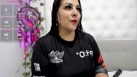 Bruna royale  online show from April 15, 7:58 pm