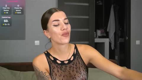 Alice online show from October 2, 7:43 pm