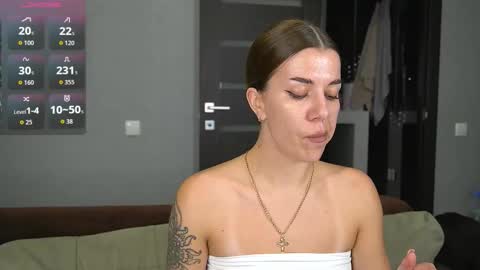 Alice online show from November 1, 9:28 pm