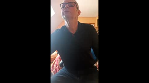 bruno5629 online show from May 10, 12:32 pm