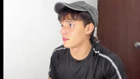 Bruno Bellini online show from February 12, 3:12 am