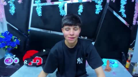 Bruno Cruz online show from December 14, 2:39 am