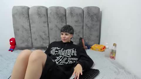 Snapshot of bruno_cruz chatting on April 29, 2:26 am Bruno Cruz online show from April 29, 2:26 am
