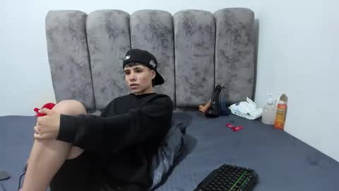 Snapshot of bruno_cruz chatting on June 10, 2:12 am Bruno Cruz online show from June 10, 2:12 am