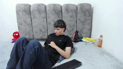 Snapshot of bruno_cruz chatting on June 13, 2:31 am Bruno Cruz online show from June 13, 2:31 am