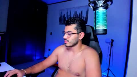 Bruno online show from February 12, 8:29 pm