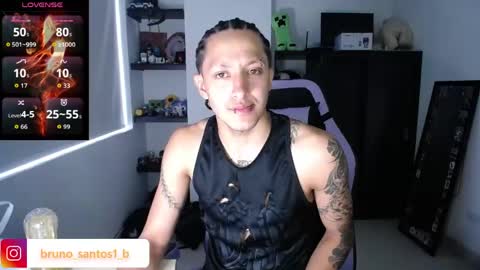 Snapshot of bruno_santos1 chatting on May 16, 2:27 pm Bruno online show from May 16, 2:27 pm
