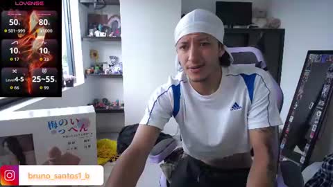 Snapshot of bruno_santos1 chatting on June 24, 12:26 pm Bruno online show from June 24, 12:26 pm