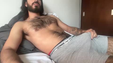 Snapshot of brunobaibe3399 chatting on May 19, 7:31 pm Sebastian online show from May 19, 7:31 pm