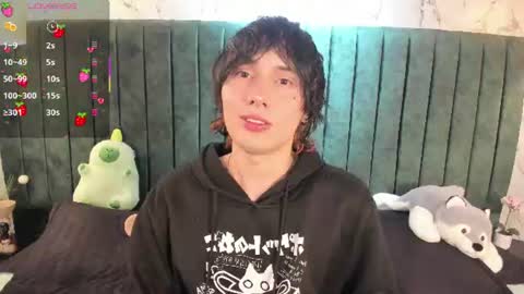 Snapshot of brunodeluca_ chatting on June 15, 3:09 am Bruno online show from June 15, 3:09 am