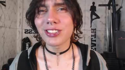 Snapshot of brunodeluca_ chatting on August 1, 4:23 am Bruno online show from August 1, 4:23 am