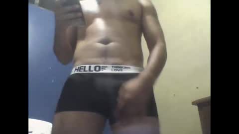 Snapshot of brunohot30 chatting on October 13, 11:27 pm brunohot30 online show from October 13, 11:27 pm
