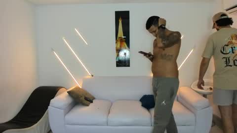Snapshot of brutal_sex_room2k chatting on April 14, 2:56 pm brutal_sex_room2k online show from April 14, 2:56 pm