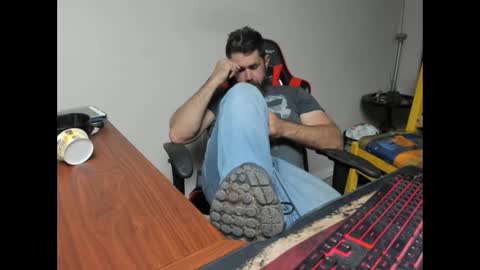 BRUTALMASTER1983 online show from November 4, 7:46 pm