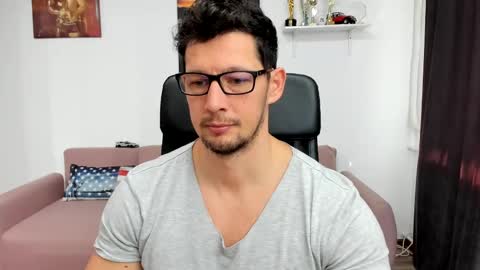 Brutus K online show from January 4, 9:32 am