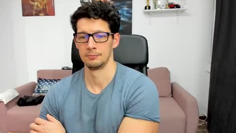 Brutus K online show from February 3, 2:24 pm