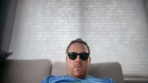 Snapshot of brwrhc87 chatting on June 27, 4:12 pm brwrhc87 online show from June 27, 4:12 pm