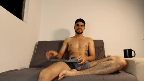 Snapshot of bry_alx chatting on April 3, 2:53 am bry_alx online show from April 3, 2:53 am