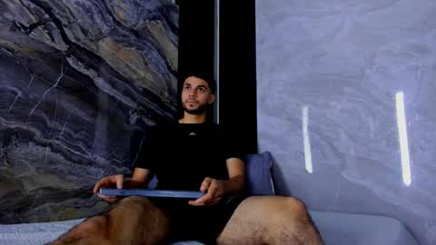 Snapshot of bry_dalton chatting on February 23, 8:06 pm Bry Dalton online show from February 23, 8:06 pm