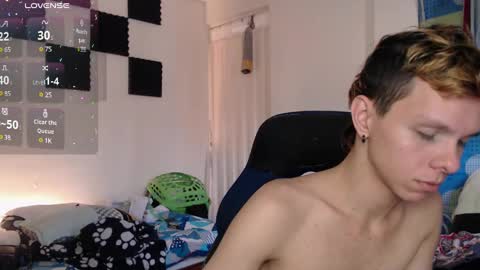 Snapshot of bryamado chatting on January 25, 8:10 pm bryamado online show from January 25, 8:10 pm