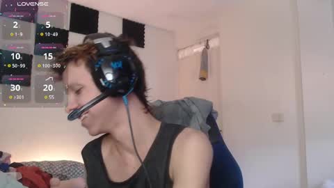 Snapshot of bryamado chatting on February 26, 7:27 pm bryamado online show from February 26, 7:27 pm