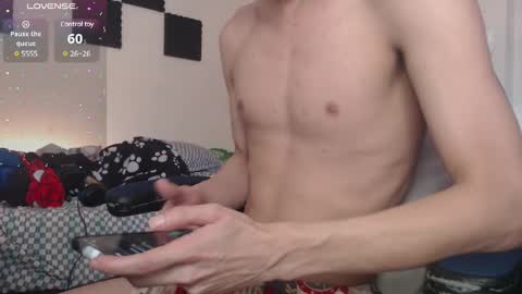Snapshot of bryamado chatting on March 1, 4:44 pm bryamado online show from March 1, 4:44 pm