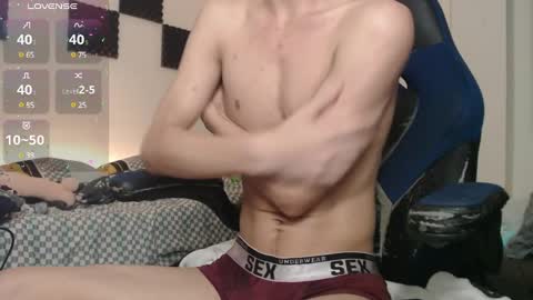 Snapshot of bryamado chatting on March 11, 8:09 am bryamado online show from March 11, 8:09 am