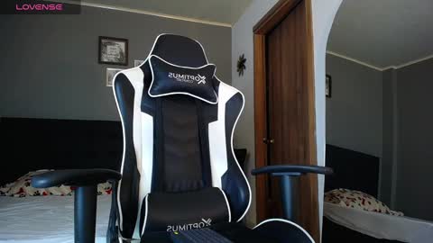 bryan_oficials online show from December 10, 9:23 am