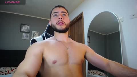 bryan_oficials online show from December 15, 2:41 am