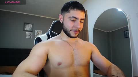 bryan_oficials online show from January 4, 1:10 am