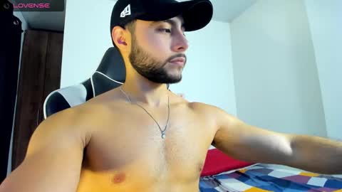 bryan_oficials online show from October 14, 12:44 am