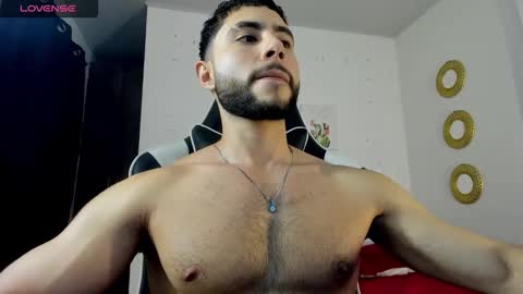 bryan_oficials online show from February 25, 4:22 am