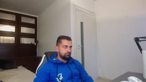 BryceReign online show from April 23, 4:35 am