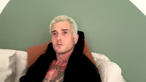 bryjybxxx online show from December 4, 10:07 pm