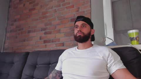 Snapshot of bryson_jace1 chatting on September 17, 7:59 pm Bryson Jace online show from September 17, 7:59 pm