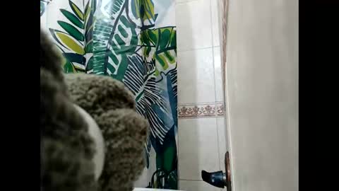 HazelEyedStud1999 online show from March 3, 1:31 pm