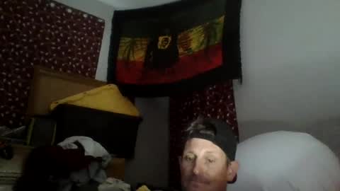 Snapshot of btownstud chatting on June 22, 6:49 pm btownstud online show from June 22, 6:49 pm
