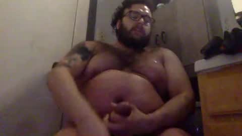 Snapshot of bttmchub98 chatting on January 31, 11:03 pm bttmchub98 online show from January 31, 11:03 pm