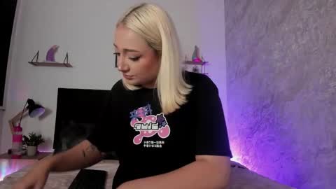 Bubbalo  online show from October 24, 9:33 pm